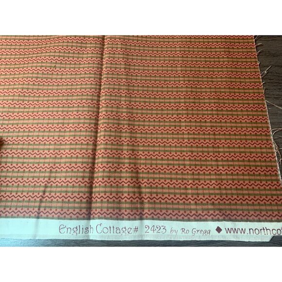 CrisLis Cottage Green Red Zigzag Stripe Cotton Fabric 21" Length Sewing Quilting - Picture 3 of 6